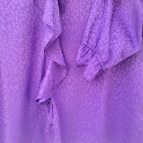 JM collection purple leopard embossed print V ruffle neckline size XXL - Picture 10 of 11